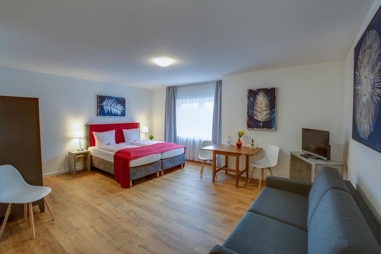 Hotel Leo Muehlhausen Екстер'єр фото