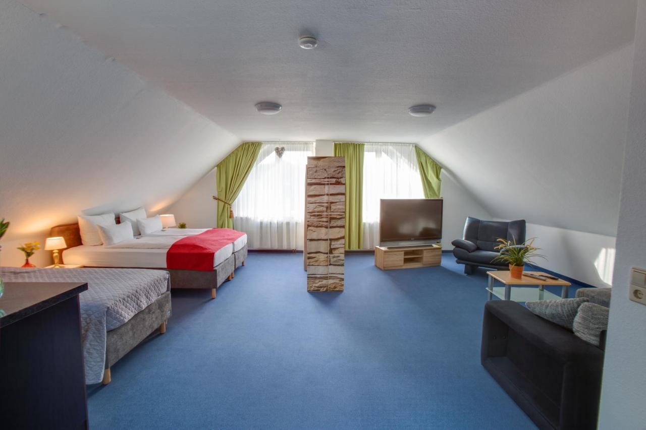 Hotel Leo Muehlhausen Екстер'єр фото