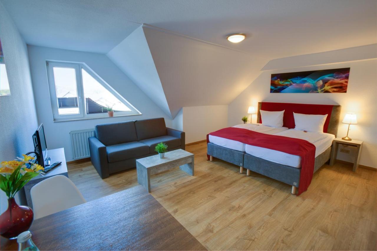 Hotel Leo Muehlhausen Екстер'єр фото