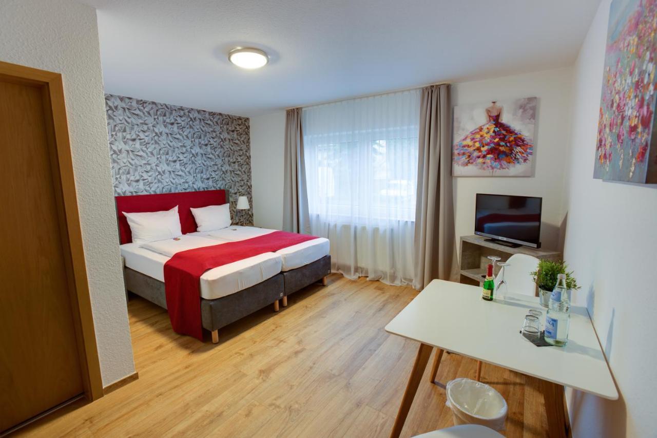Hotel Leo Muehlhausen Екстер'єр фото