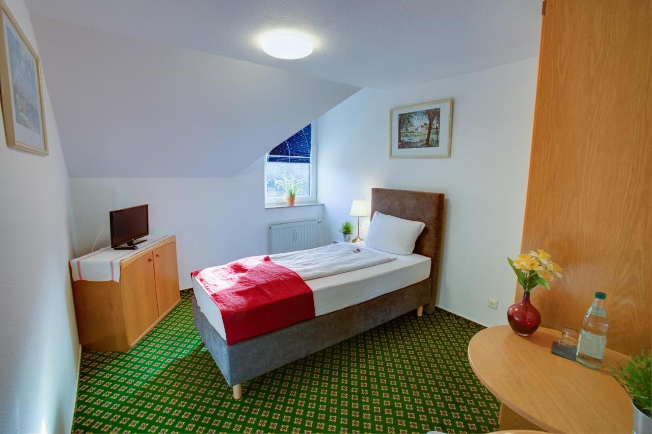 Hotel Leo Muehlhausen Екстер'єр фото